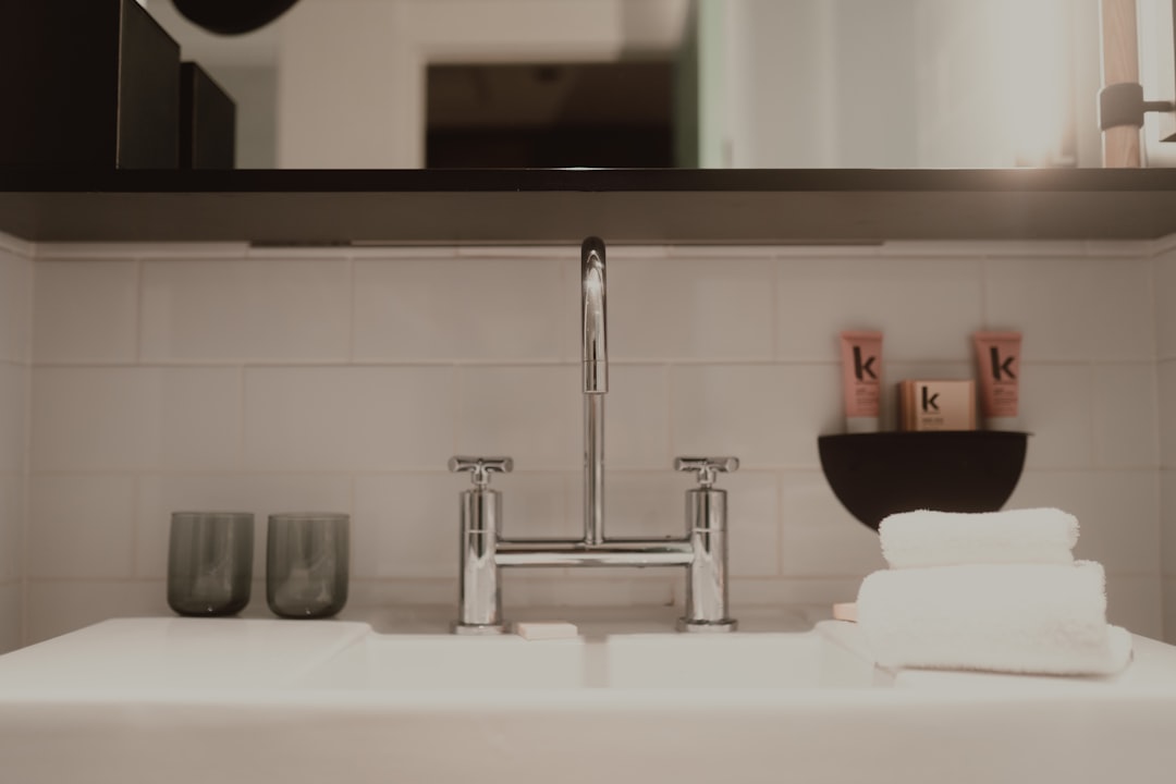 bathroom renovation gold coast in Bath Renovation Gold Coast