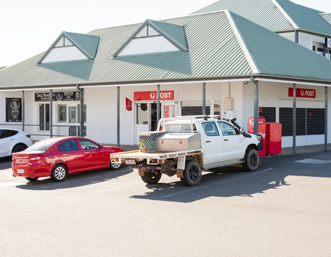 garage door repairs gold coast in Garage Door Repairs Gold Coast